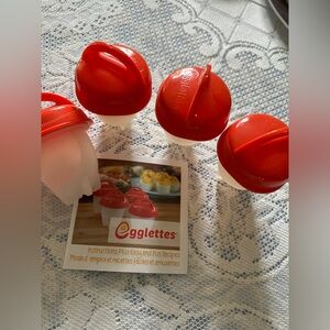 Egglettes Egg Cooker Set Red and White